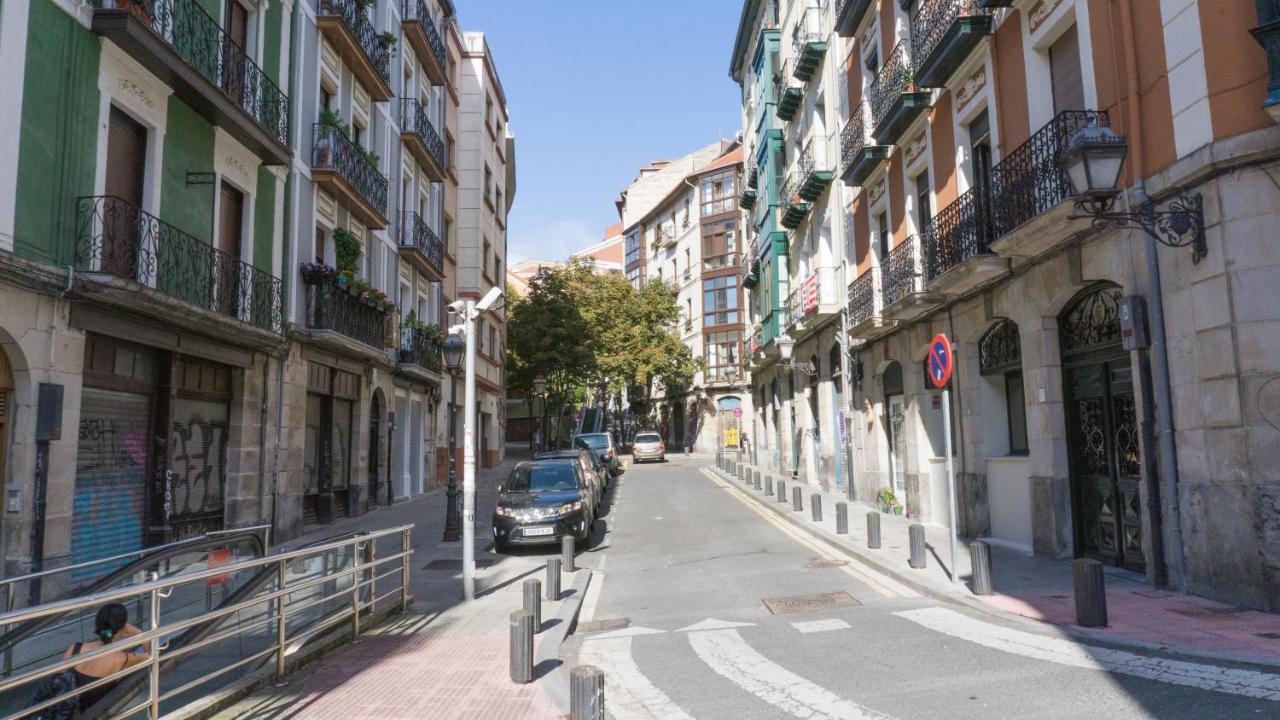 Bonito Y Espacioso Piso En Bilbao. Centro المظهر الخارجي الصورة
